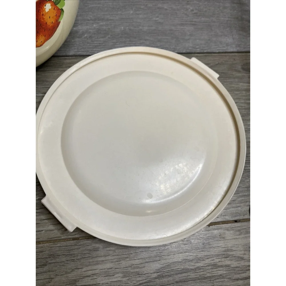 Vintage Kobe Mixing Bowl Enamel On Metal Strawberry 8